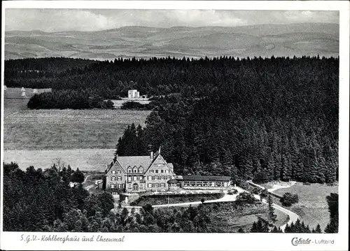 Ak Dahle Altena im Sauerland, S. G. V. Kohlberghaus und Ehrenmal, Luftbild