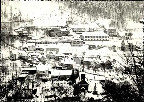 Ak Schwarzburg in Thüringen, Teilansicht vom Ort im Winter