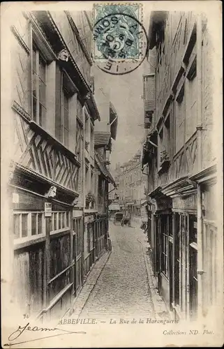 Ak Abbeville Somme, La Rue de la Haranguerie