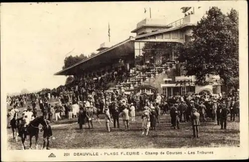 Ak Deauville La Plage Fleurie Calvados, Champ de Courses, Les Tribunes