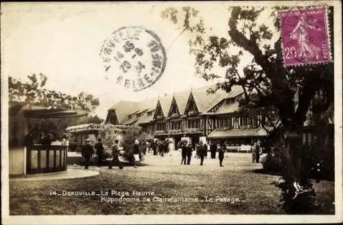 Ak Deauville La Plage Fleurie Calvados, Hippodrome de Clairefintaine, Le Pesage