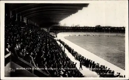 Ak Bordeaux Gironde, Stade Municipal, Les Tribunes