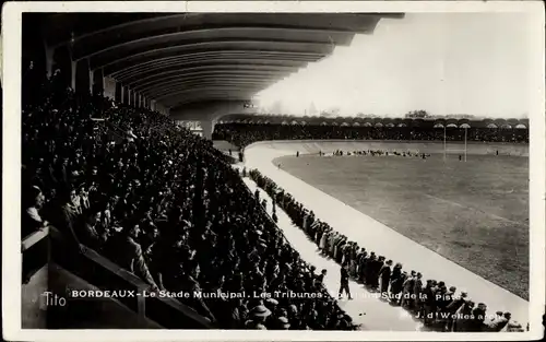 Ak Bordeaux Gironde, Stade Municipal, Les Tribunes