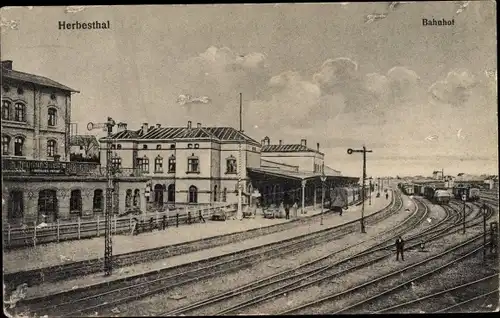 Ak Herbesthal Lontzen Wallonien Lüttich, Bahnhof, Gleisansicht