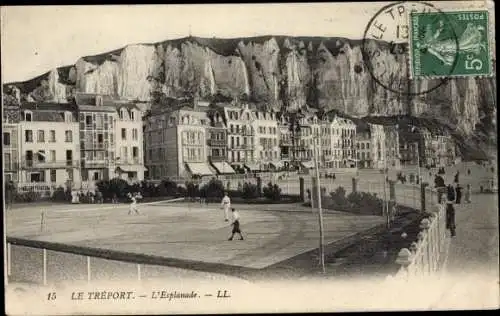Ak Le Tréport Seine Maritime, L'Esplanade
