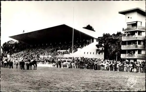 Ak Vichy Allier, Le Champ de Courses, Tribune principale