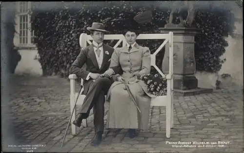 Ak August Wilhelm Prinz von Preußen, Alexandra Viktoria von Schleswig Holstein, Portrait