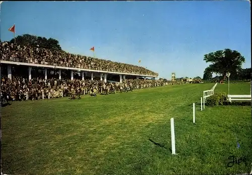 Ak Craon Mayenne, Les tribunes Defile du Grand Prix