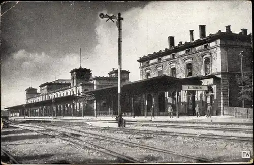 Ak Avricourt Elfringen Lothringen Moselle, Bahnhof, Gleisseite