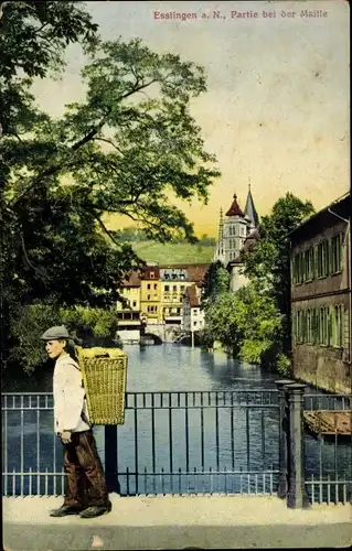 Ak Esslingen am Neckar, Partie bei der Maille, Junge mit Rückentrage