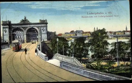 Ak Ludwigshafen am Rhein, Rheinbrücke mit Ludwigshafener Seite