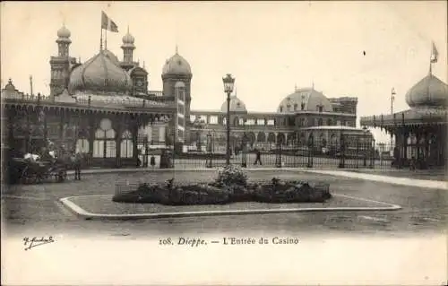 Ak Dieppe Seine Maritime, L'Entree du Casino
