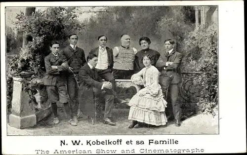 Ak Nikolai Kobelkoff, Mann ohne Gliedmaßen, Schausteller mit seiner Familie