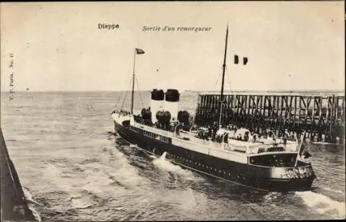 Ak Dieppe Seine Maritime, Sortie d'un remorquer, Dampfschiff