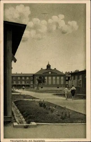 Ak Wiek auf Rügen, Sächsisches Kinderheim, Hauptgebäude, Spielplatz