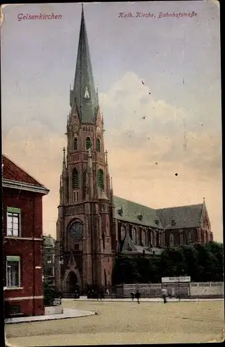 Ak Gelsenkirchen im Ruhrgebiet, Kath. Kirche an der Bahnhofstraße