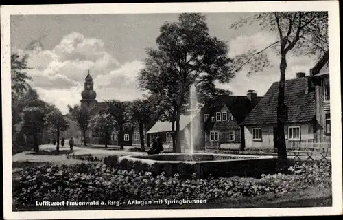Ak Frauenwald am Rennsteig Ilmenau in Thüringen, Anlagen mit Springbrunnen