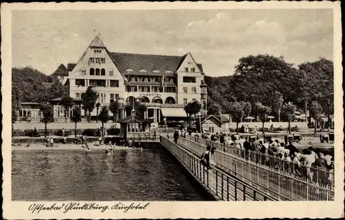 Ak Glücksburg an der Ostsee, Kurhotel, Seebrücke