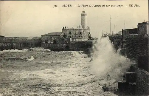 Ak Algier Alger Algerien, Le Phare de l'Amirauté par gros temps