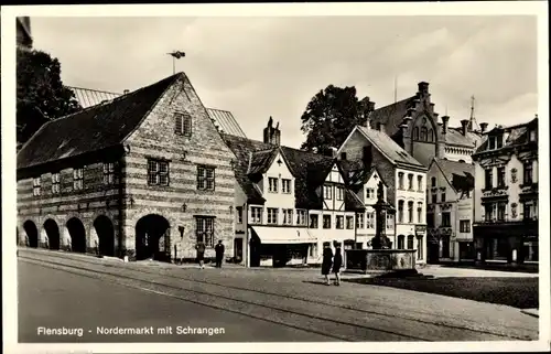 Ak Flensburg in Schleswig Holstein, Nordermarkt mit Schrangen