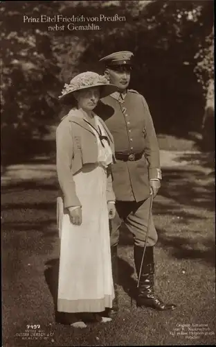 Ak Sophie Charlotte von Oldenburg, Eitel Friedrich Prinz von Preußen, Portrait, Uniform