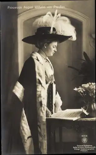Ak Alexandra Viktoria von Schleswig-Holstein-Sonderburg-Glücksburg, Prinzessin August Wilhelm