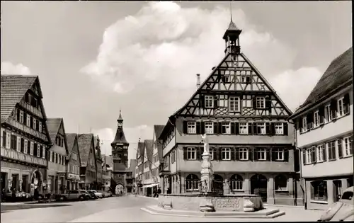 Ak Winnenden in Württemberg, Straßenpartie, Brunnen