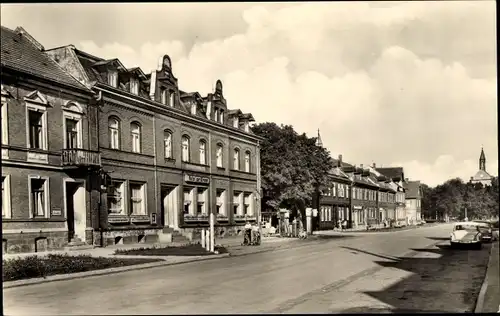 Ak Hasselfelde Oberharz am Brocken, Breite Straße, HO-Hotel Zur Krone