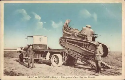 Ak Sissonne Aisne, Camp, Chargement d'un Cher sur Camion