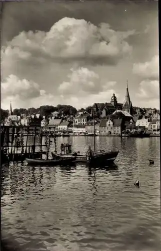 Ak Flensburg in Schleswig Holstein, am Hafen, Stadt