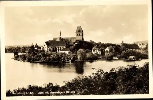 Ak Ratzeburg im Herzogtum Lauenburg, Dom mit ehemaligem Kloster