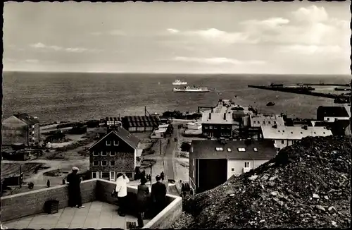 Ak Nordseeinsel Helgoland, Teilansicht, Straßenpartie