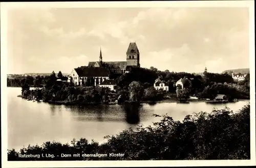 Ak Ratzeburg im Herzogtum Lauenburg, Dom mit ehemaligem Kloster