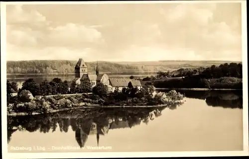 Ak Ratzeburg im Herzogtum Lauenburg, Domhalbinsel von Wasser und Wald umgeben