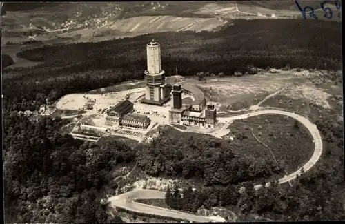 Ak Niederreifenberg Schmitten im Taunus, Großer Feldberg, Fernseh- und UKW-Sender, Fliegeraufnahme