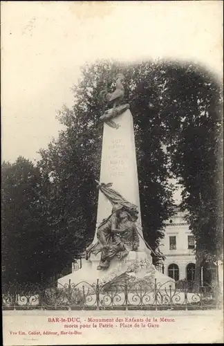 Ak Bar le Duc Meuse, Monument des enfants de la Meuse morts pour la Patrie, Place de la Gare