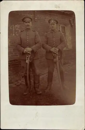 Litho Zwei deutsche Soldaten in Uniform, Säbel, 1. Bayer. Res. Korps