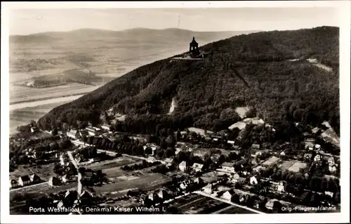 Ak Porta Westfalica an der Weser, Kaiser-Wilhelm-Denkmal, Teilansicht, Fliegeraufnahme