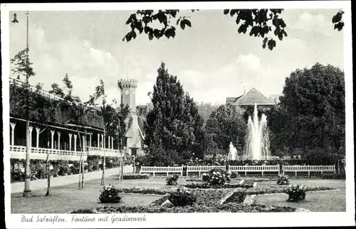 Ak Bad Salzuflen in Lippe, Fontäne mit Gradierwerk