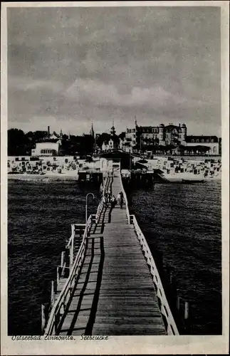Ak Ostseebad Zinnowitz auf Usedom, Strand und Seebrücke
