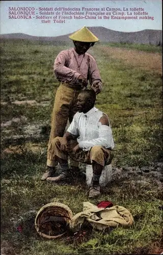 Ak Saloniki Thessaloniki Griechenland, Soldats de l'Indochine Francaise au Camp, la toilette