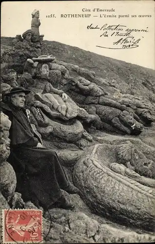 Ak Rothéneuf Ille-et-Vilaine, Rochers sculptés, L'Ermite parmi ses œuvres