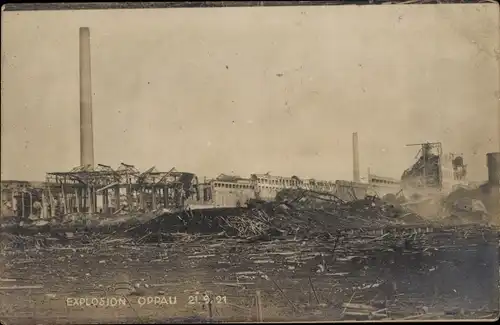 Foto Ak Oppau Ludwigshafen am Rhein, Zerstörtes Stickstoffwerk nach Explosion 1921