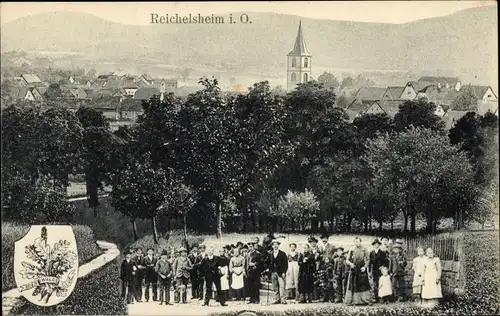 Ak Reichelsheim im Odenwald, Blick auf den Ort, Personen, Gruppenaufnahme