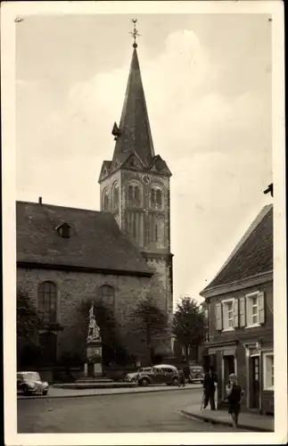 Ak Burscheid in Nordrhein Westfalen, Evangelische Kirche, Marktplatz, Kriegerdenkmal