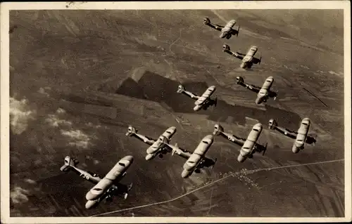 Ak Z cinnosti nasich vojenskych letcu, Aero A 120, tschechische Militärflugzeuge, Formation