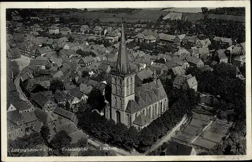 Ak Lüdinghausen Münsterland, Fliegeraufnahme, Kirche