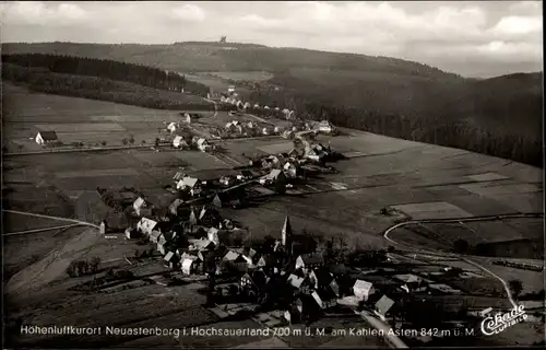 Ak Neuastenberg Winterberg im Sauerland, Fliegeraufnahme vom Ort, am Kahlen Asten, Gasthof Rossel