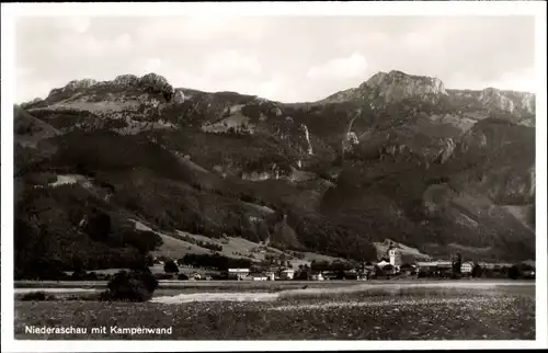 Ak Niederaschau Aschau im Chiemgau Oberbayern, Ort mit Kampenwand