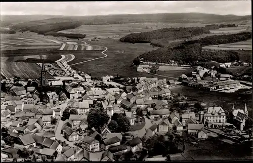 Ak Rheinböllen im Hunsrück, Gesamtansicht, Vogelschau